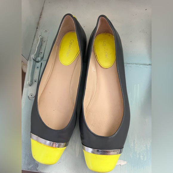 Calvin Klein.     BCBG.   EACH Pair $20 - Picture 2 of 7